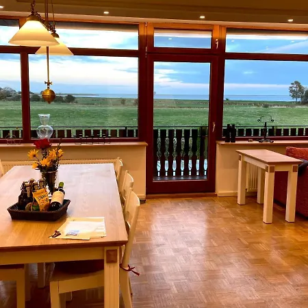 Kapitaenskajuete & Ausguck * 马斯霍尔姆